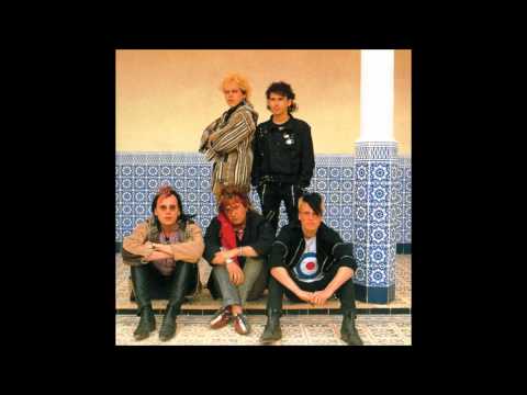 Dingo - Mirah (Lyrics - Sanat)