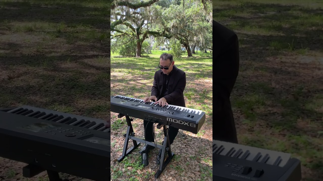 Promotional video thumbnail 3 for Piano Sound
