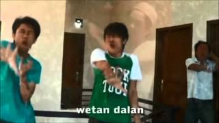 Download lagu Bayu Skak Boy Band Girl Band ( Funny Clip) mp3