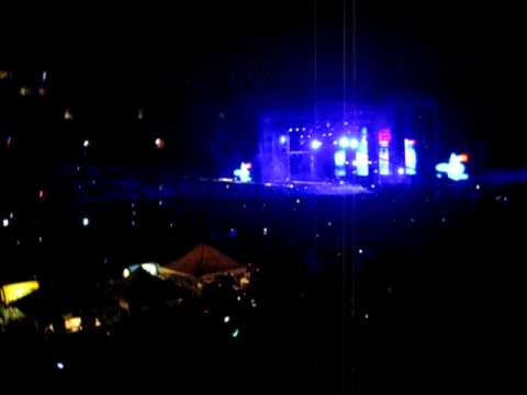 Electric Daisy Carnival 2009 Day 2: LMFAO vs Chuckie - Kick Bass In Miami
