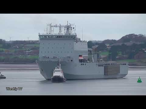 RFA MOUNTS BAY L3008 LEAVES DEVONPORT NAVAL BASE AT THE NARROWS 20-11-21