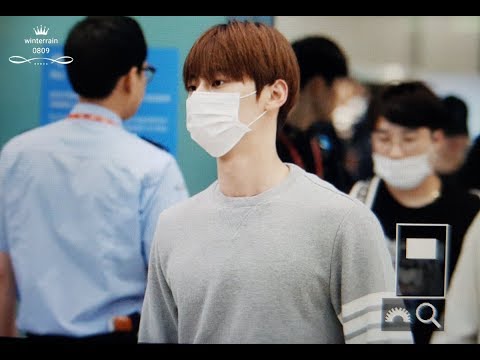 180827 Minhyun ( 워너원 ) at Tapei airport back to Korea - Wanna One