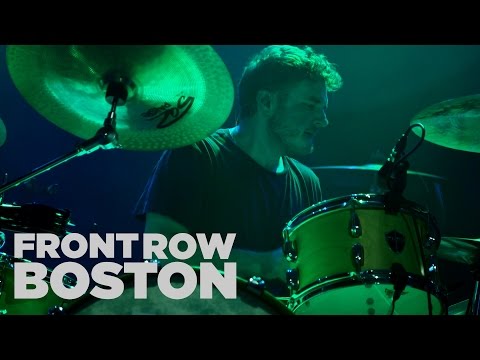 Milo Greene — 'Lonely Eyes' (Live)