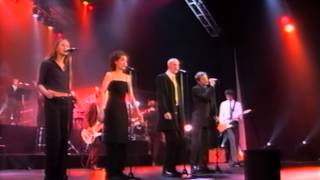 Ultra Bra - Ilmiöitä