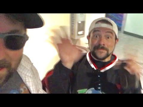 TDW 1844 - Vlogging With Kevin Smith at Stan Lee's Handprint Ceremony