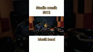 Download lagu storywa st12 aku tak sanggup lagi (musik band) mp3
