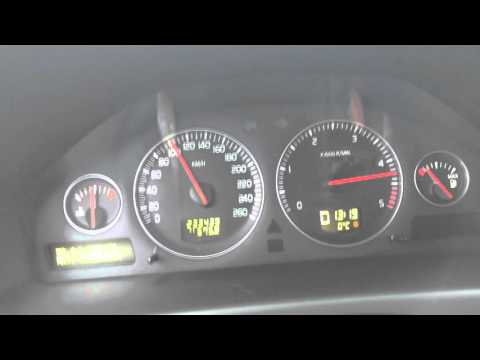 Volvo V70 D5 acceleration