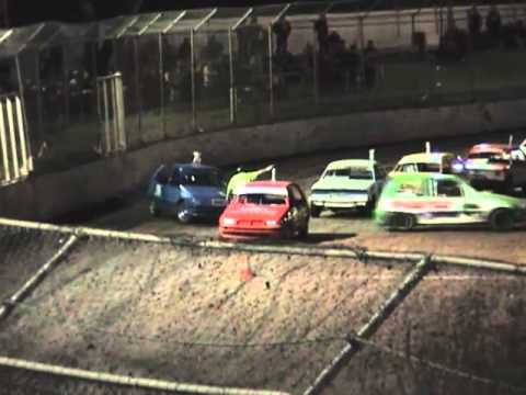 Junior Sedans - A-Main - Charlton Raceway - 24.09.11