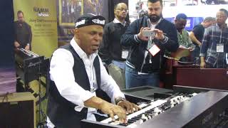 Ronnie Foster on a Viscount modelling organ at NAMM 2018