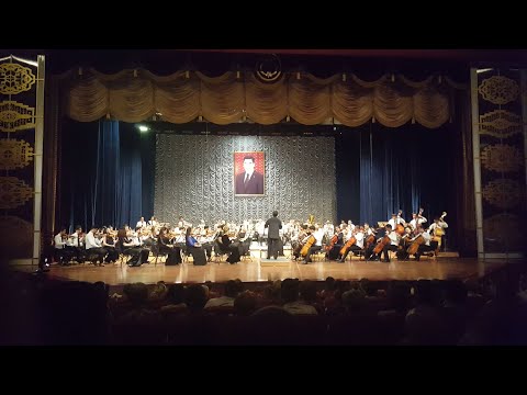 Turkmen State Symphony Orchestra – Soňky çapuw; (The last race); (by Nury Halmammedov);