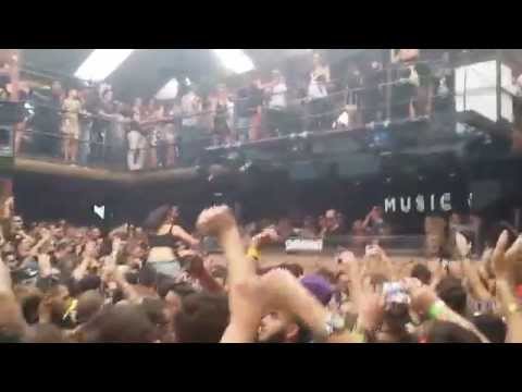 Marco Carola plays This is sick - Solid Groove @ MUSIC ON Ibiza 2014 - Closing Party