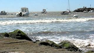 preview picture of video 'La Bernerie en Retz, France : port de plaisance'