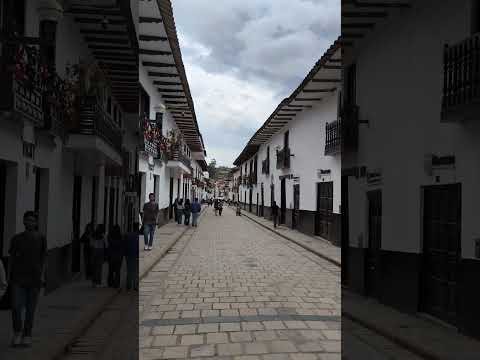 PASEANDO POR JIRON AMAZONAS EN CHACHAPOYAS   DOMINGO 30 DE NOVIEMBRE   PARTE 05