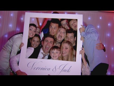 Dancing at the wedding reception - EastEnders: Ronnie and Roxy's last episode (1st January 2017)