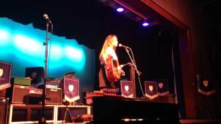 Christmas in the air by Scouting for Girls ~ cover by Ellie Jean LIVE