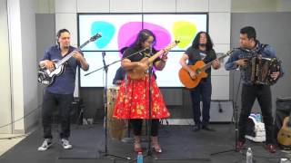 La Santa Cecilia Intimo. La Morena