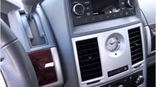 preview picture of video '2010 Chrysler Town & Country Used Cars Lexington VA'