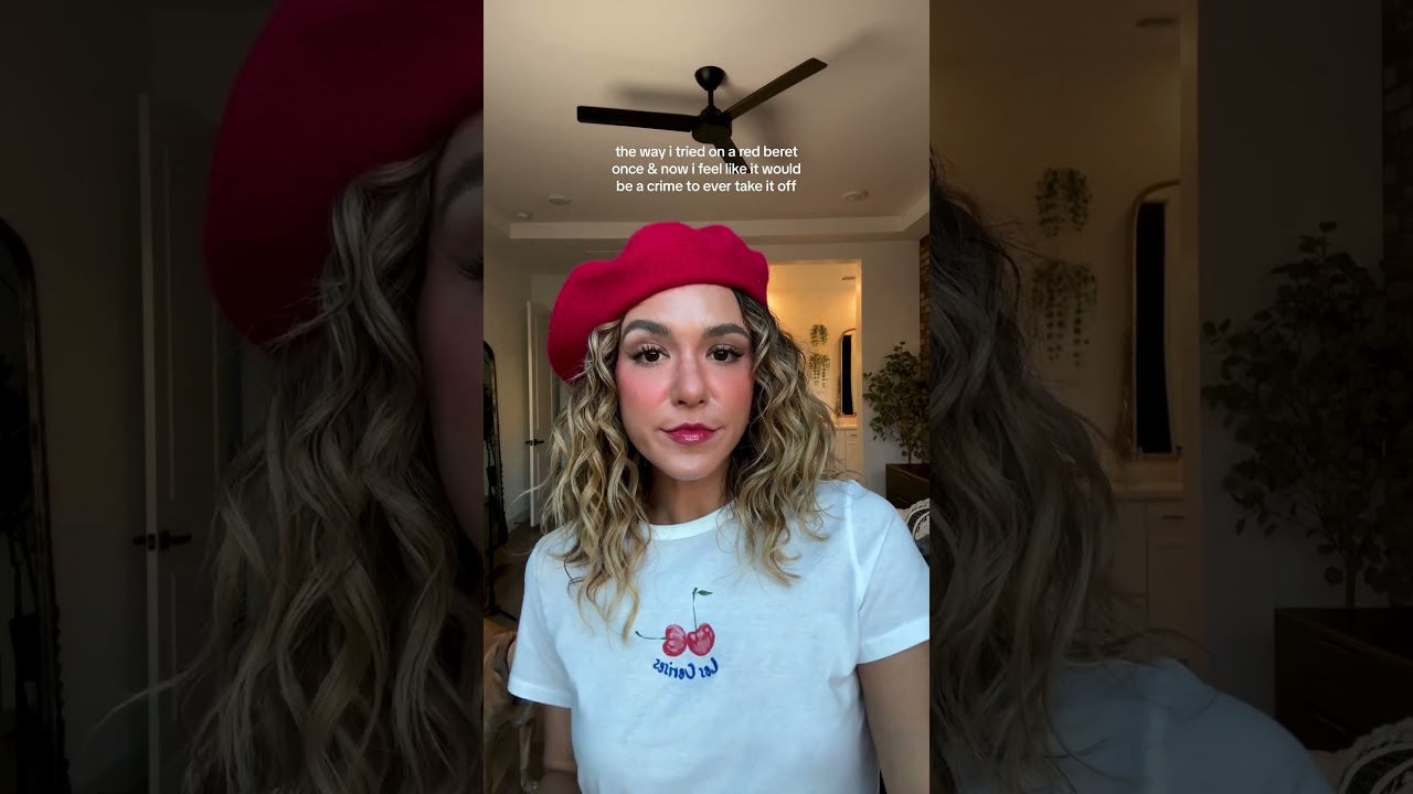 AM I BECOMING A #BERET #GIRL?#RED #HAT #WINTERFASHION #ABERCROMBIE #OUTFIT #VALENTINESDAY #LOVEMONTH