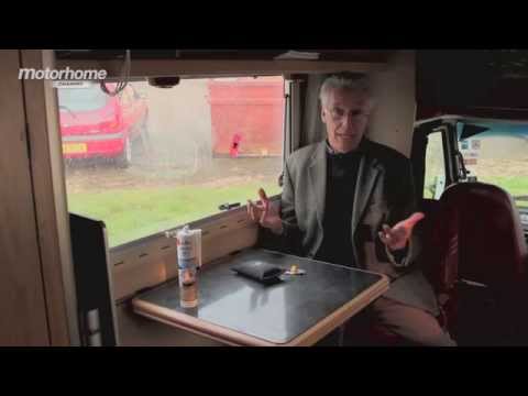 MHC S04E19 - ACCESSORIES (Episode 19)