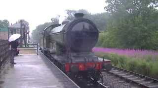 preview picture of video 'LNER 8572 running around it's train at Holt'