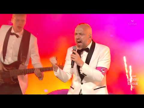 Þar sem hjartað slær | Sverrir Bergmann | Brekkusöngur 2021