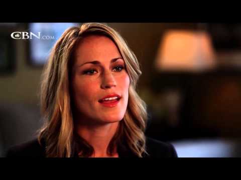 700 Club Interactive: Married to the Military- Sept. 5, 2013