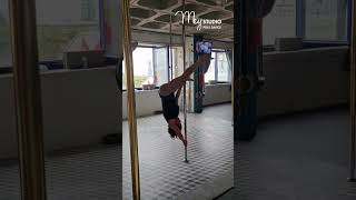 Pole Dance Aula  @Marinamey   - Mey Pole Dance Studio