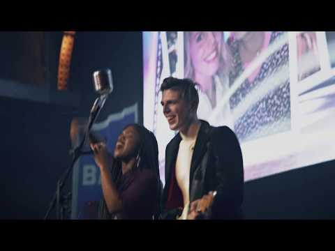 Singe Groupe De Musique