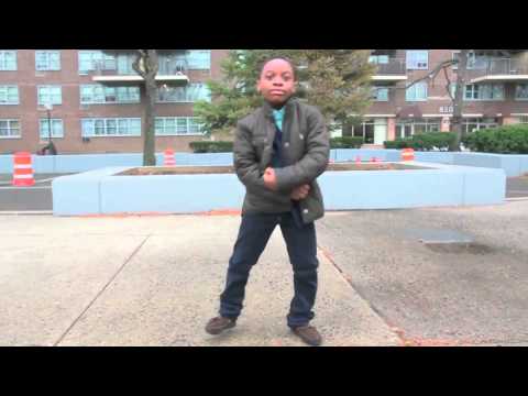 Azonto Dance to Iyanya   Flavor!