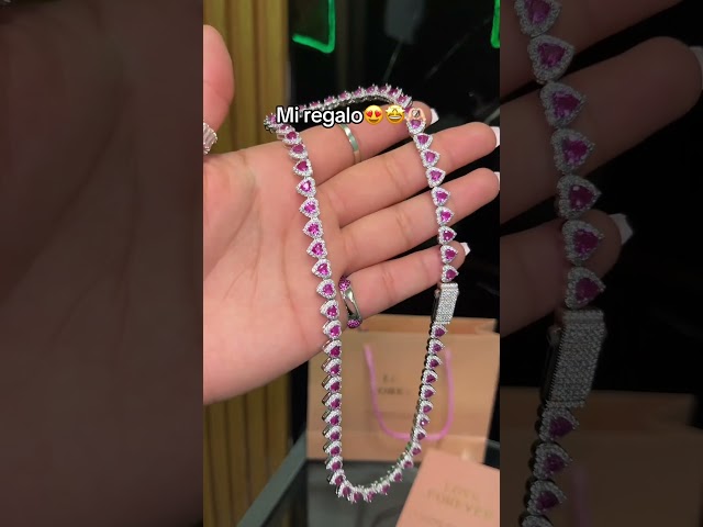 Vídeo relacionado con Fashband Gargantilla de Halloween con colgante de cristal de flor negra, accesorios de joyería gótica para mujer