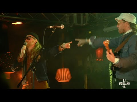 Allen Stone & EJ Worland -  Many Rivers To Cross - Live At The Night Cat