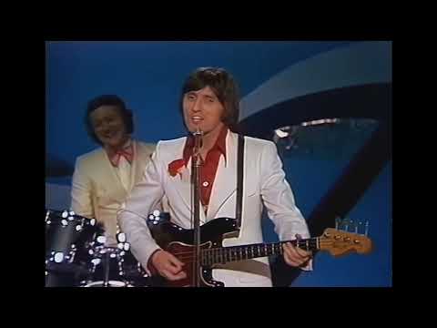 1975 UK: The Shadows - Let Me Be The One (2nd place at the Eurovision Song Contest in Stockholm)