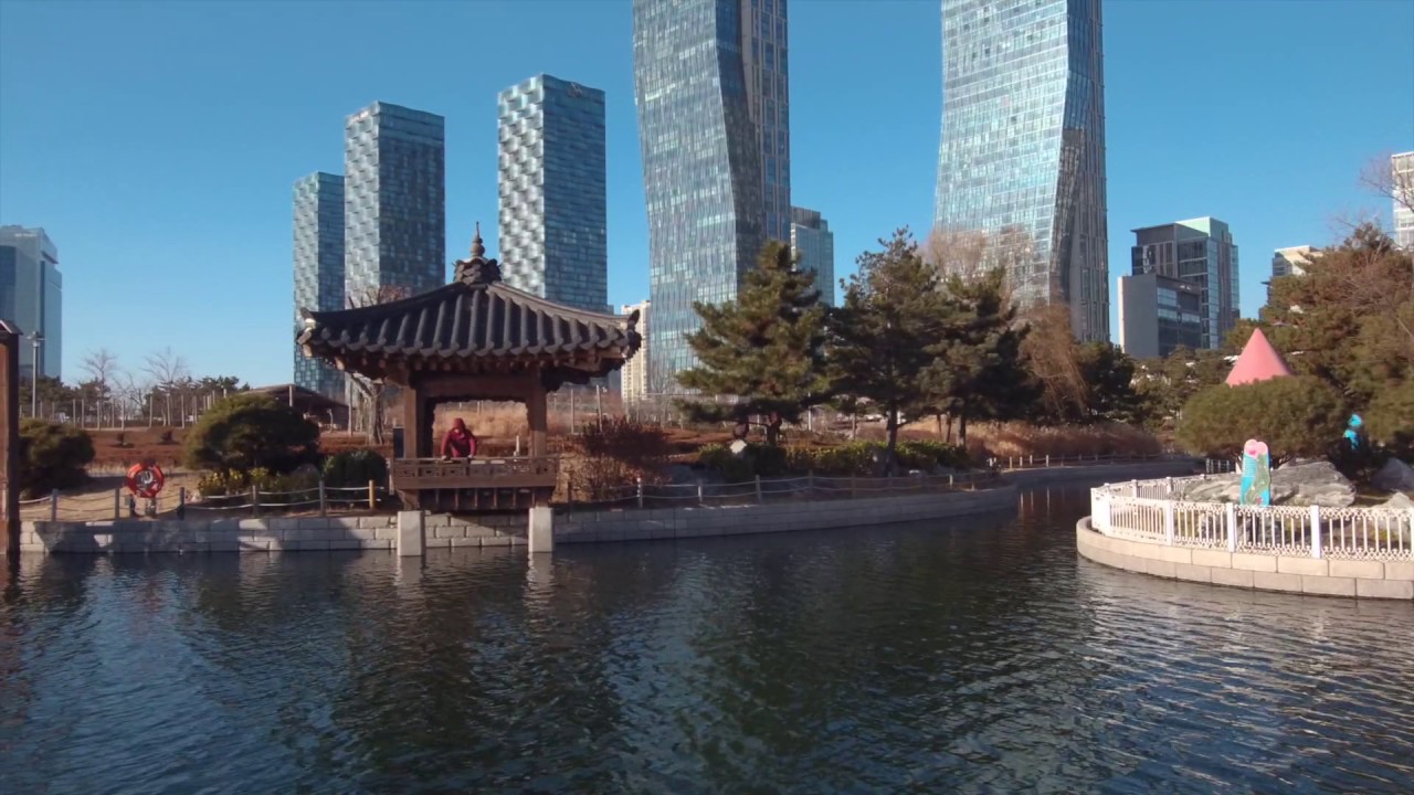 Квадрокоптер Xiro Xplorer 4K