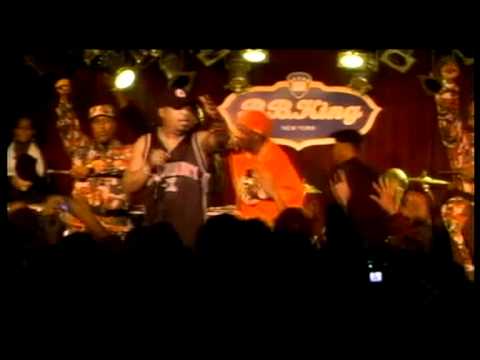 Public Enemy Vs Benny Benassi - Bring The Noise (Remix).vob