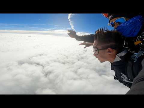 My First Time Skydiving In Florida Was INTENSE — 18,000 Ft Drop!