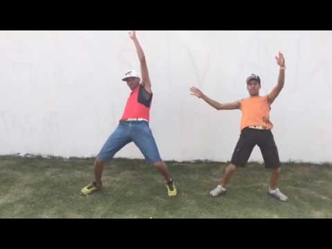 MC Brisola e MC G15 - Muito Louca ( BondeDosBrabos )