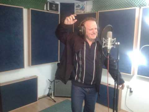 Rade pileto (cola) - Zenite se  neverni