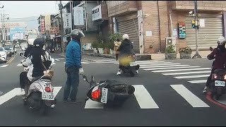 【車禍影片】鬼切阿姨邊道歉邊騎走（2025.03.12 新北市新莊區福營路與建福路口