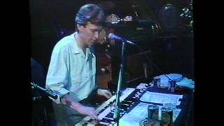 "Gimme Some Lovin' " Steve Winwood,Eric Clapton,etc. @ The ARMS Concert,London 1983