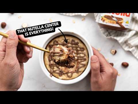 Nutella Baked Oats | That Nutella center is everything!