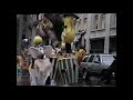 98 Degrees Macys Thanksgiving Day Parade 1 1998