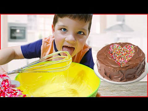 CALEB & Mommy Bake SURPRISE VALENTINES DAY CAKE For DADDY!