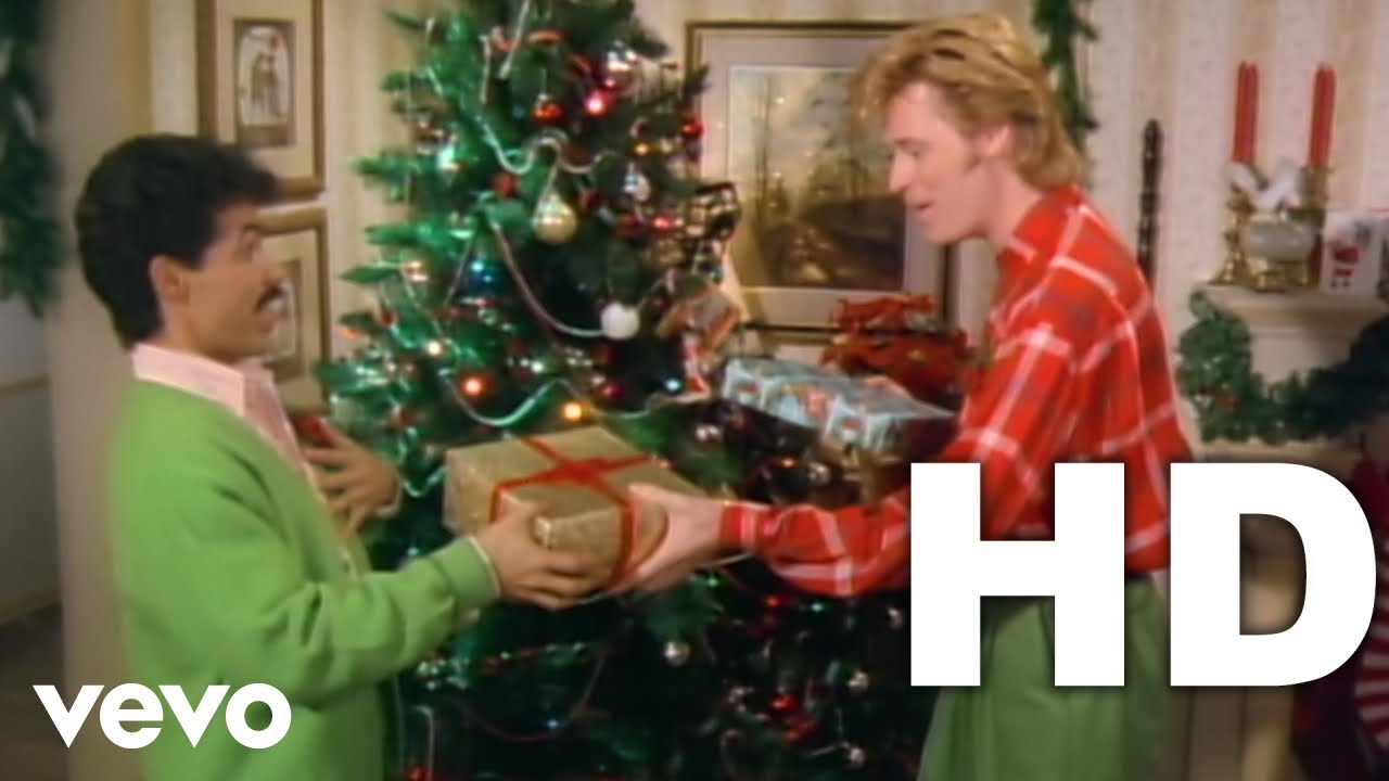 Daryl Hall & John Oates - Jingle Bell Rock (Daryl's version - HD)