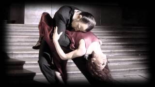 Can&#39;t take my eyes off you - Diana Ross - HD Lyrics on Screen