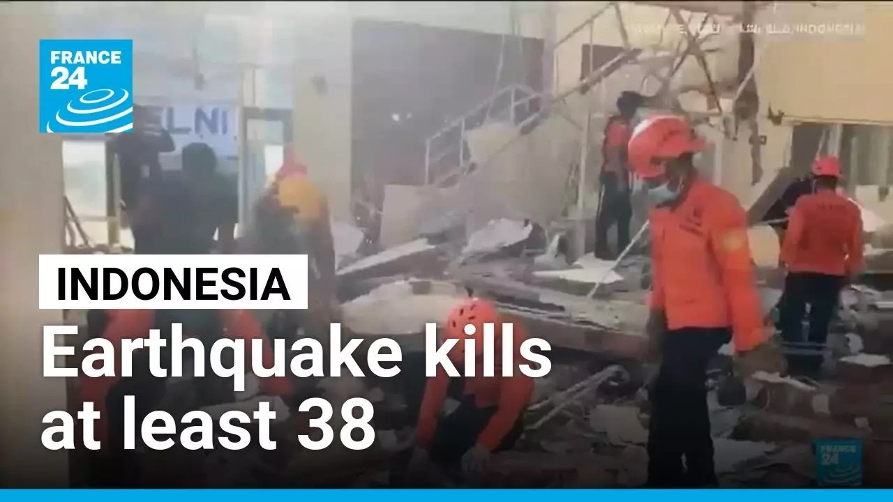 Indonesia earthquake kills at least 38 as rescue operation continues • FRANCE 24 English