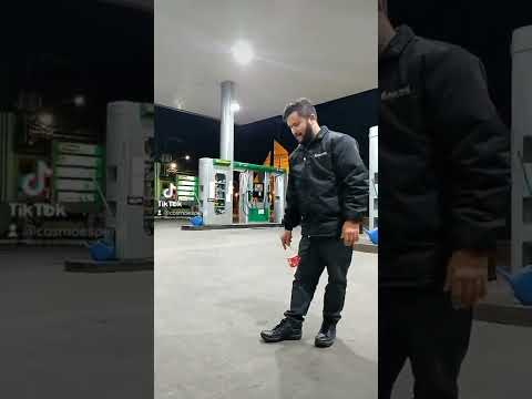 # jogar a garrafa caí em pé