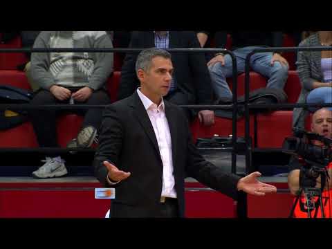 Taylor Rochestie and his trademark dribbling (Cibona - Crvena zvezda mts, 11.12.2017)