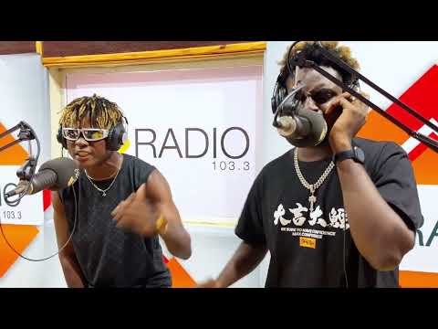 DBM OFFICIALLYS LIVE IN THE FREESTYLE SESSION QRADIO WITH DJ COUNTRYMAN