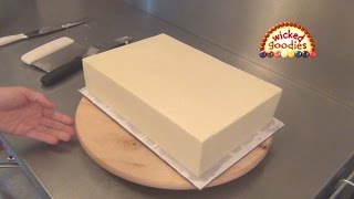 How to Frost Square and Rectangle Cakes