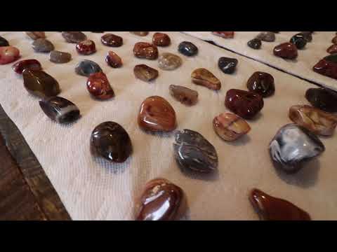 Tumbling and Polishing Rocks. The 4th and final step...